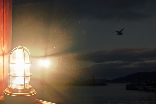 船のでんきや日東電機　マリランプは復興の灯り　Lighthouse210dk