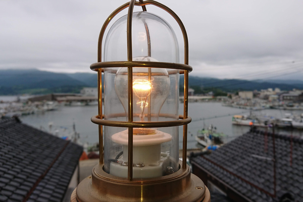 船のでんきや日東電機　マリランプは復興の灯り　Lighthouse210dk