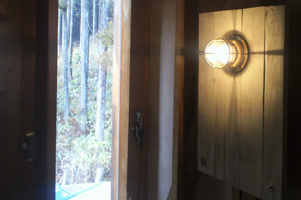 船のでんきや日東電機　マリランプは復興の灯り　Lighthouse210dk