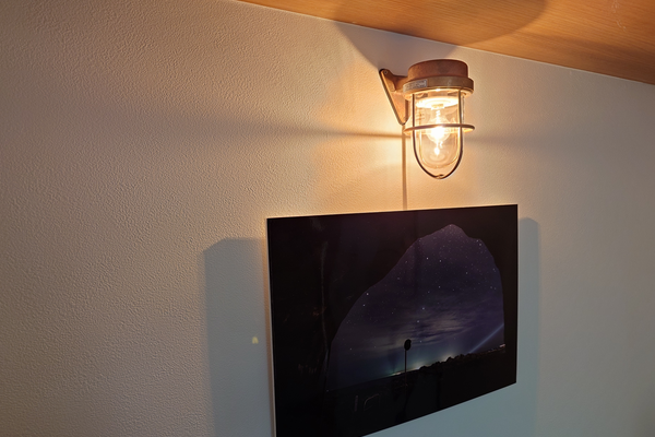 船のでんきや日東電機 マリランプは復興の灯り Lighthouse210dk