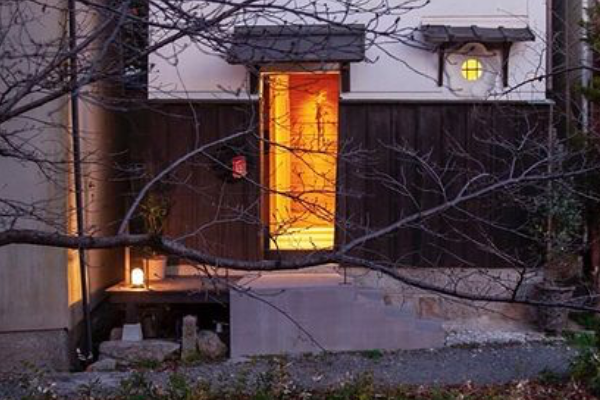 船のでんきや日東電機　マリランプは復興の灯り　Lighthouse210dk