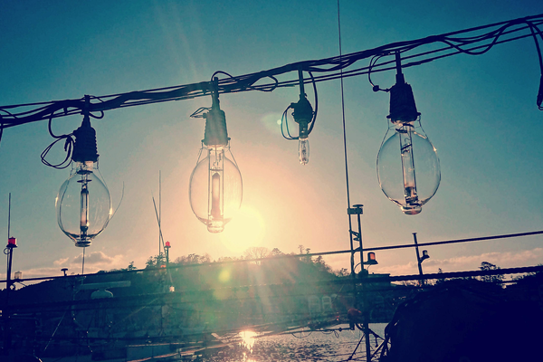 船のでんきや日東電機　マリランプは復興の灯り　Lighthouse210dk